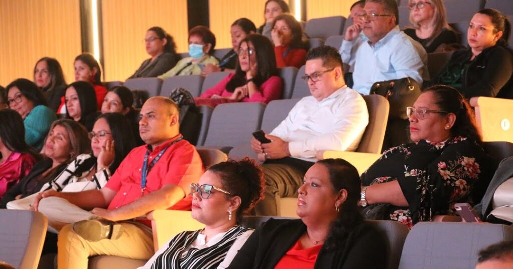 repositorios institucionales