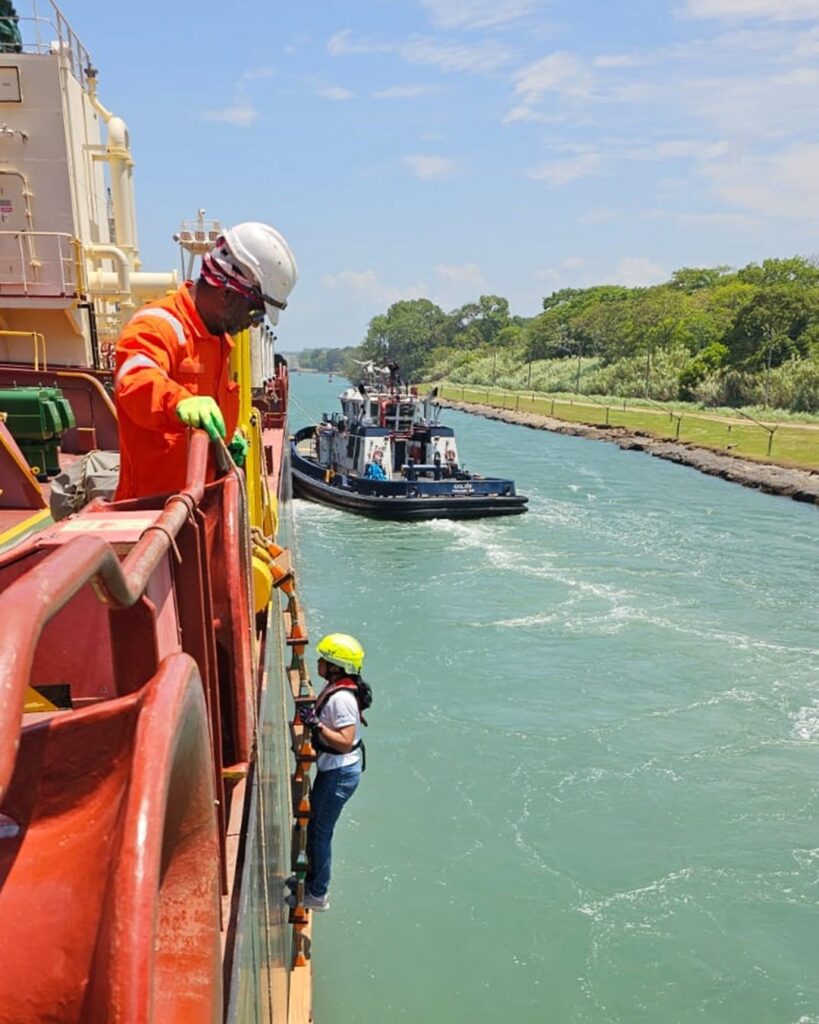 Prácticos del canal