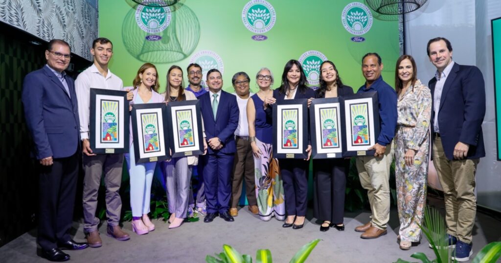 Donativos ambientales Ford