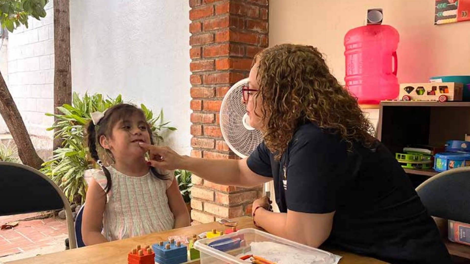 Guía sobre la pérdida auditiva infantil