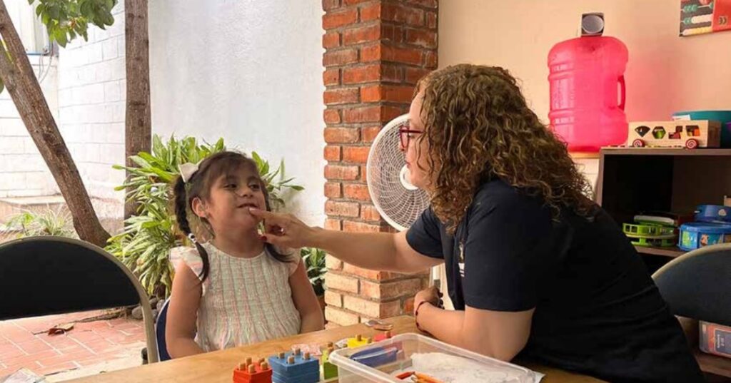 Guía sobre la pérdida auditiva infantil