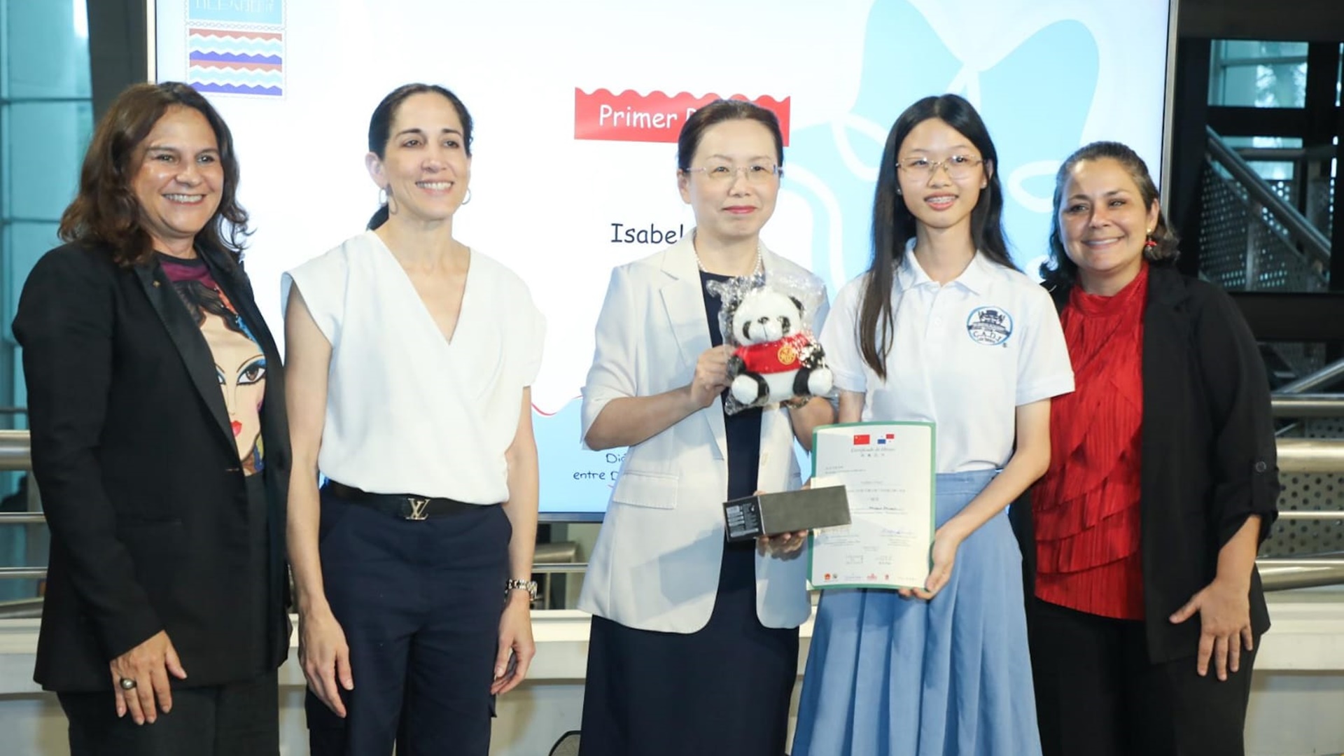 Diálogo entre dos canales