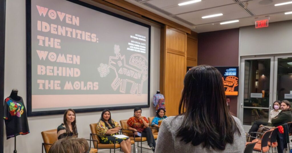 Exposición de la cultura gunadule