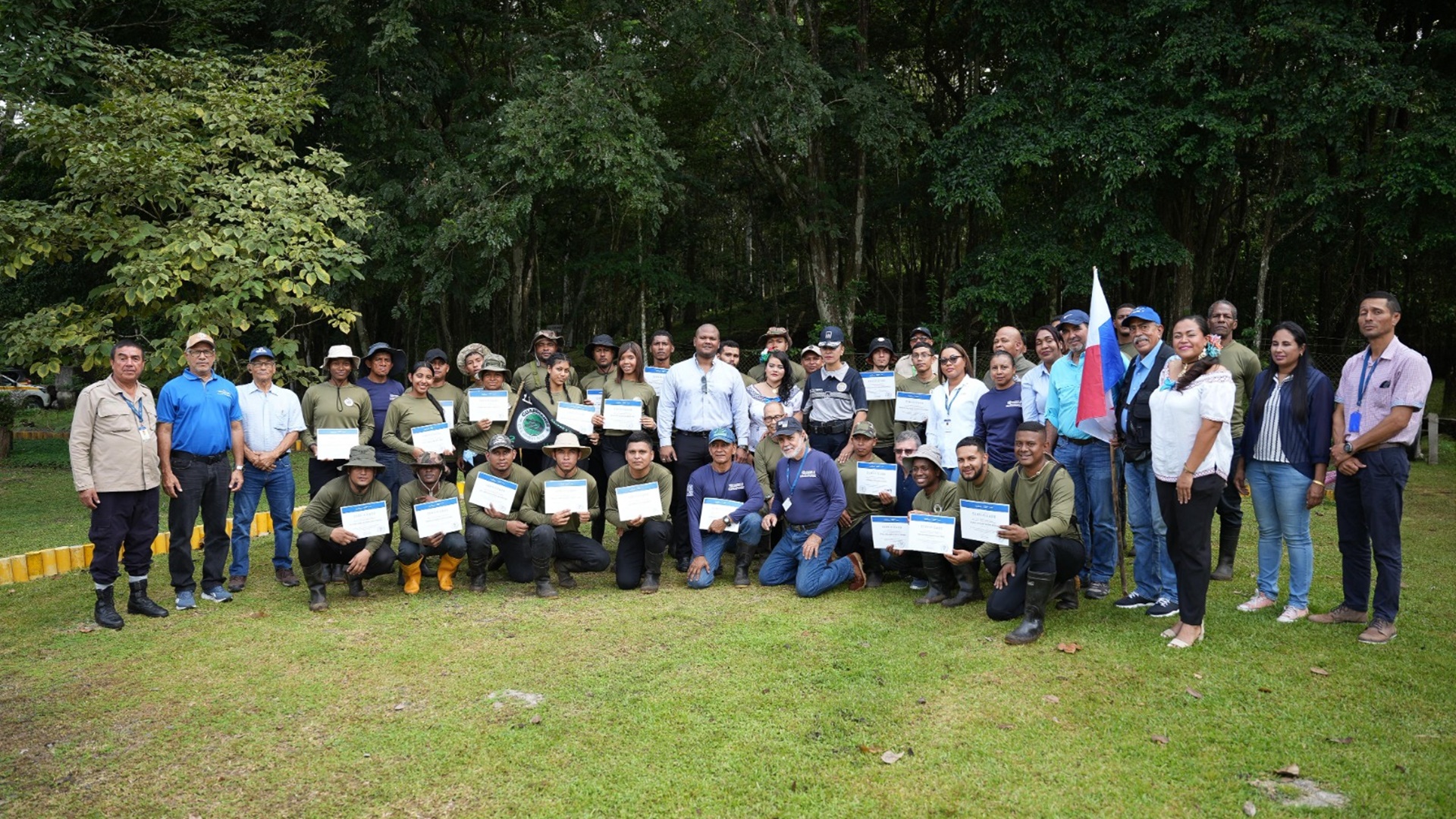 nuevos guardaparques