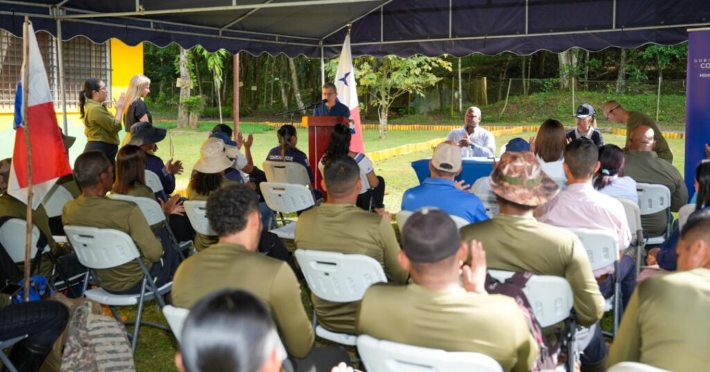 nuevos guardaparques