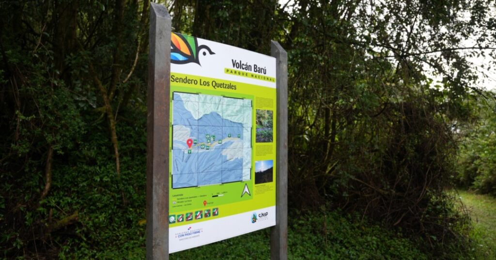 Sendero Los Quetzales