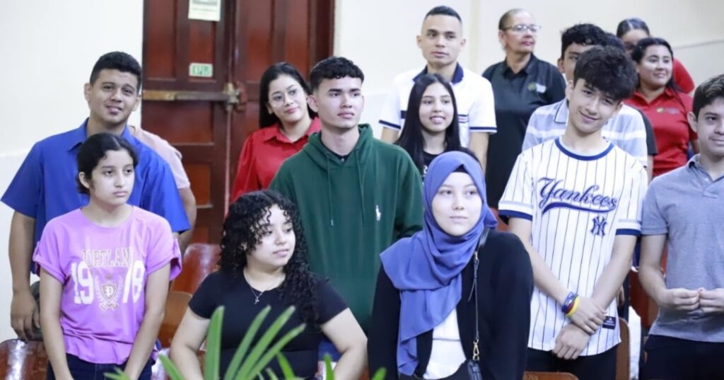 Campamento Científico y Tecnológico Verano 2025