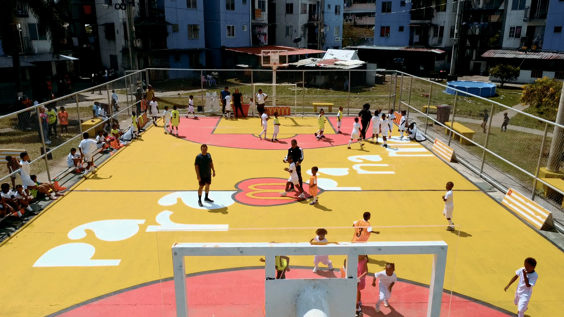 Cancha deportiva de Curundú