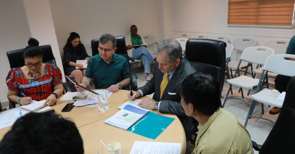 MiAmbiente y Comarca Naso