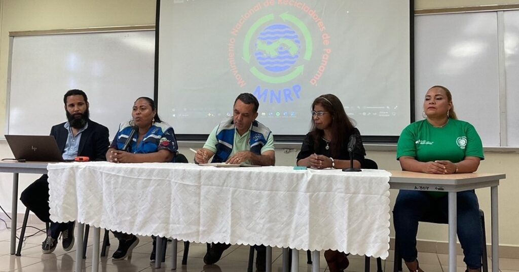 Movimiento nacional de recicladores