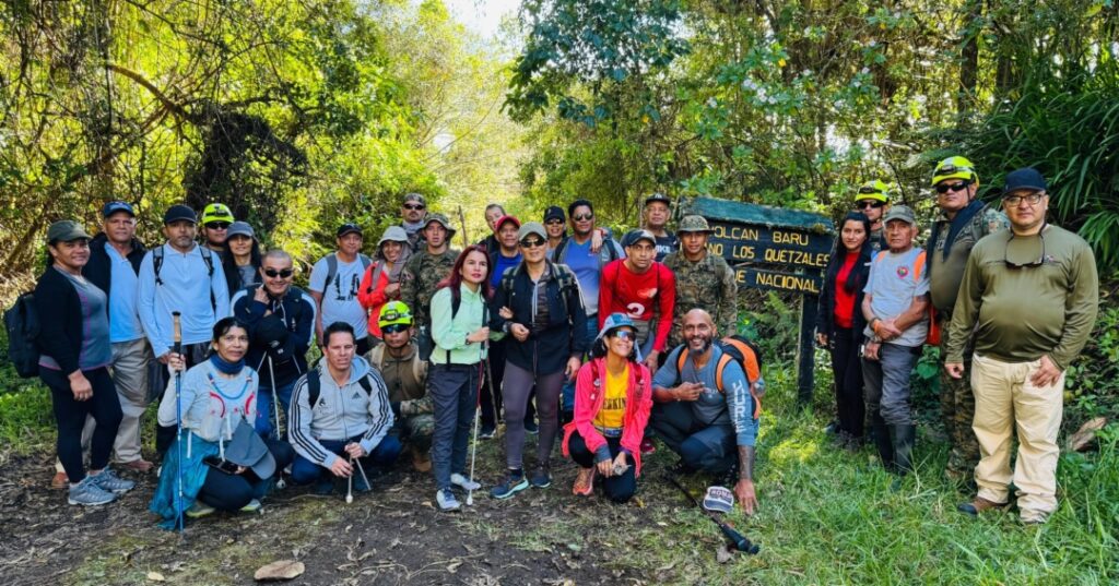 Trekking Panamá en Los Quetzales