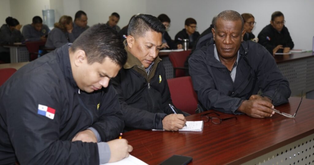 Servicio nacional de migración capacitada