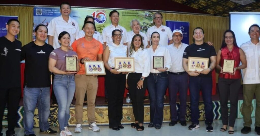 Décimo aniversario de los Botes de dragón