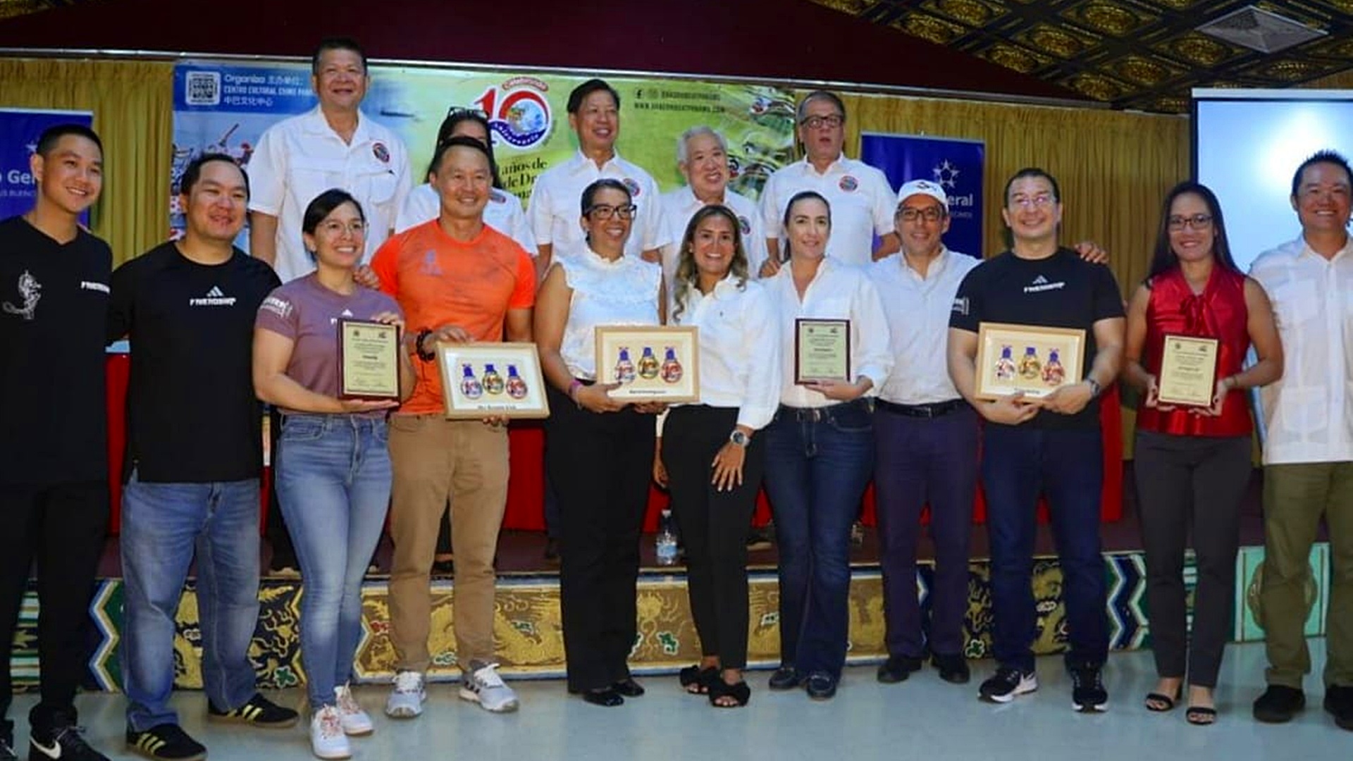 Décimo aniversario de los Botes de dragón