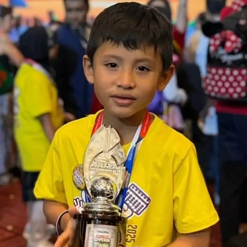 Panamá campeón en Aloha