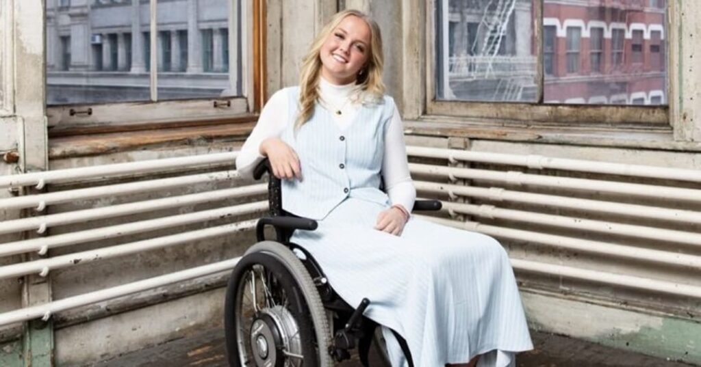 Exopulse Mollii Suit