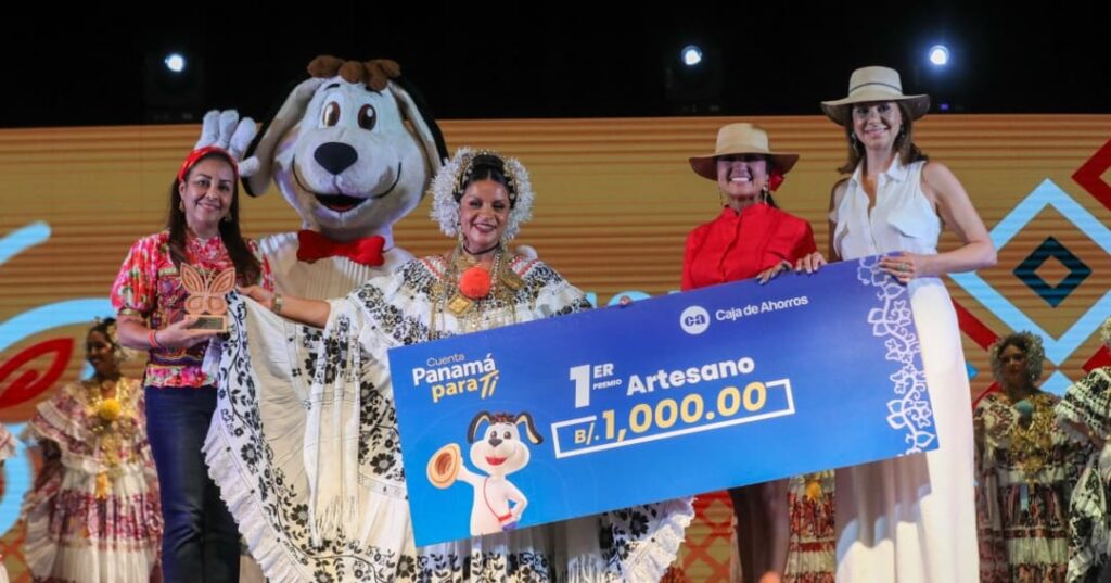 Ganadores de Feria Nacional de Artesanías