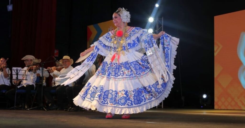 Ganadores de Feria Nacional de Artesanías