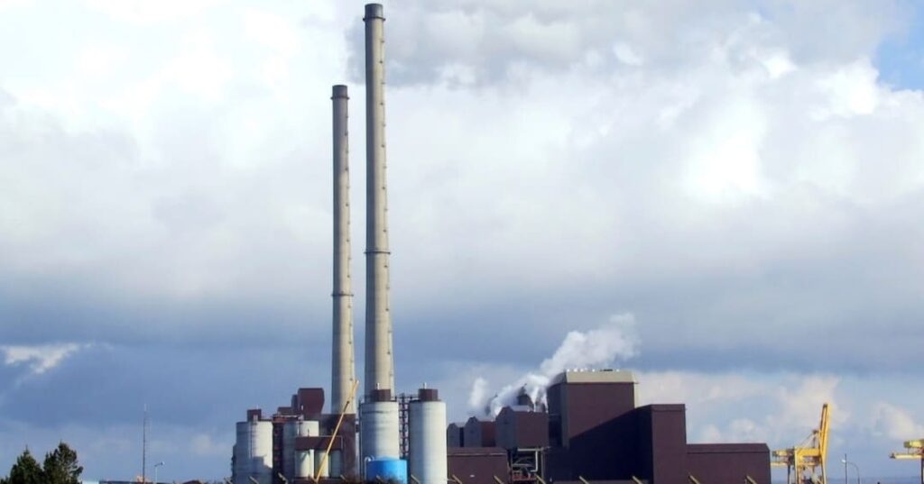 Planta de carbón en Irlanda