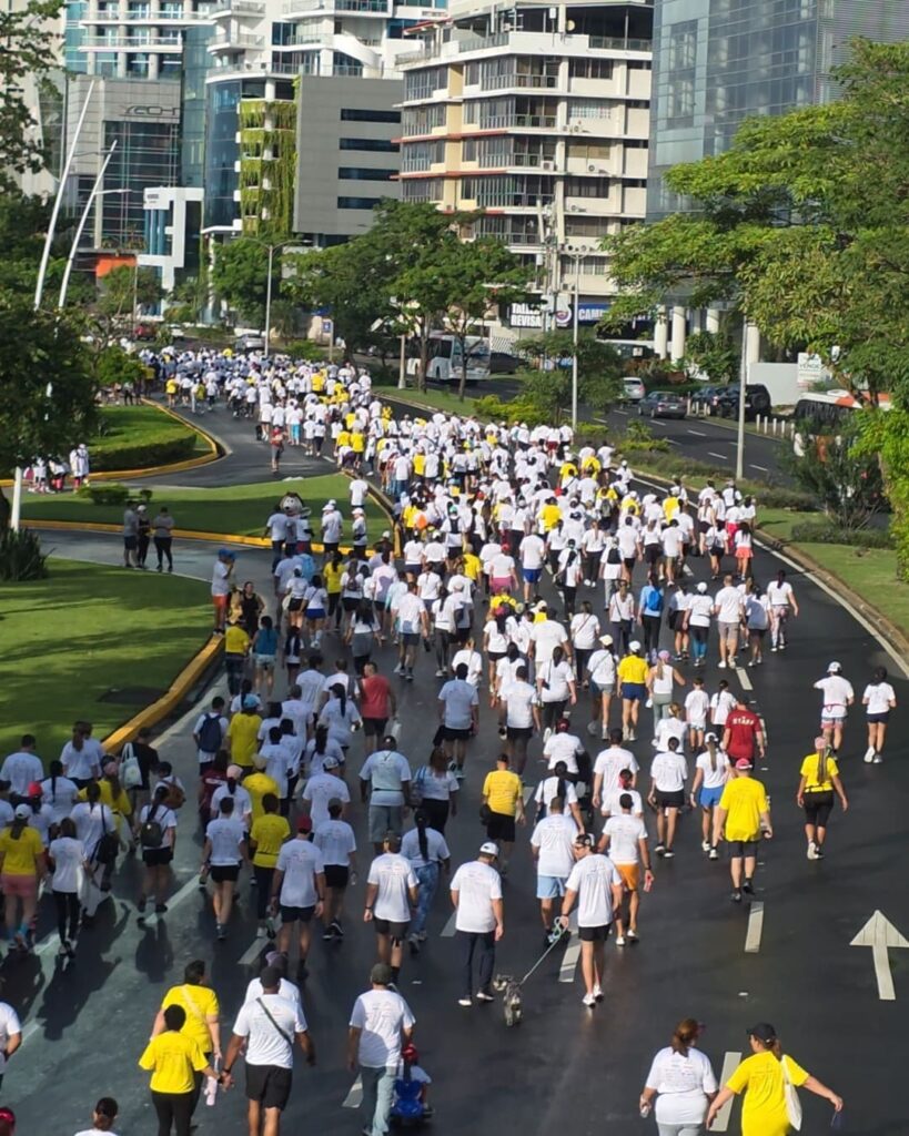 XXVI Caminata Familiar Susie Thayer