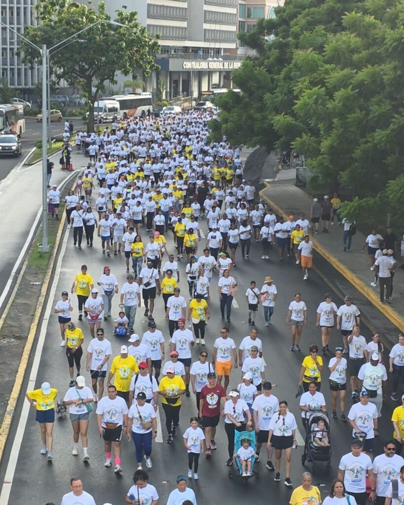 XXVI Caminata Familiar Susie Thayer