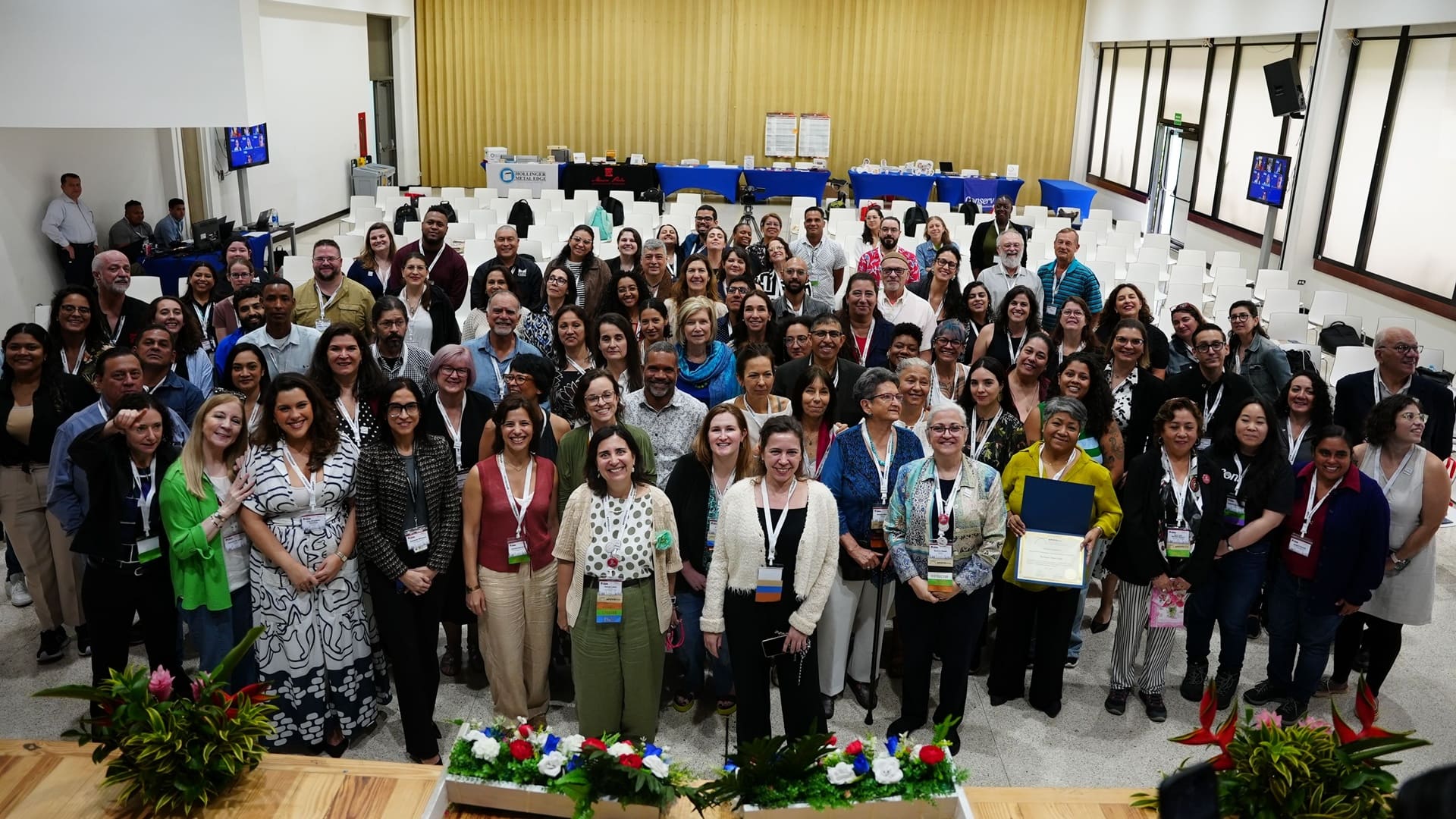 Conferencia Regional de APOYOnline