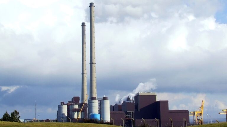 Planta de carbón en Irlanda