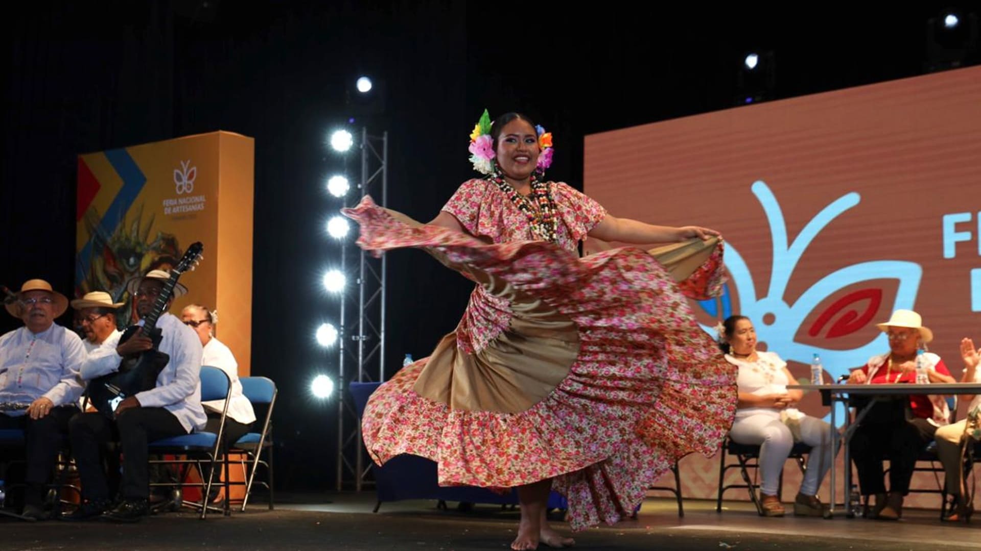 Ganadores de Feria Nacional de Artesanías