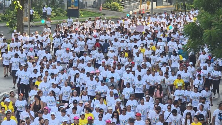 XXVI Caminata Familiar Susie Thayer