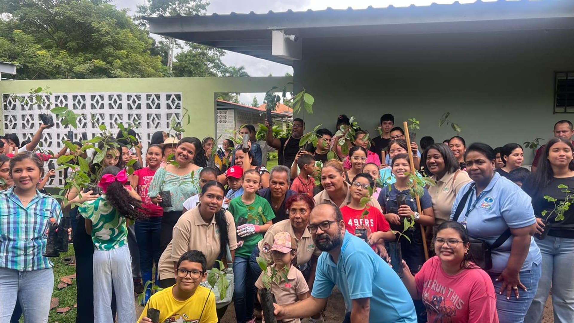 Reforestación en Panamá Oeste